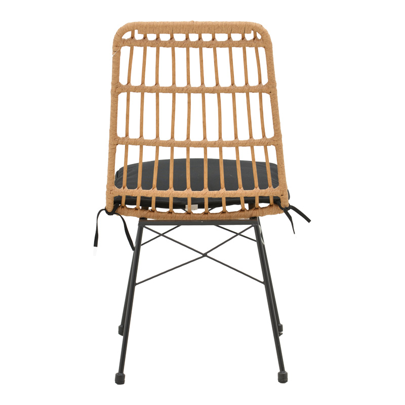 Καρέκλα Naoki pakoworld rattan σε φυσική απόχρωση με μαύρο μαξιλάρι και μεταλλικό μαύρο πόδι 45.5x59.5x89εκ - Image 6
