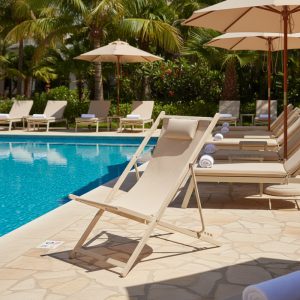 Σεζλόνγκ επαγγελματική Corte pakoworld σαμπανί αλουμινίου με textilene