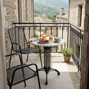 Τραπέζι μαρμάρινο Bastile pakoworld μαντέμι σε λευκή-μαύρη απόχρωση Φ60x71.8εκ